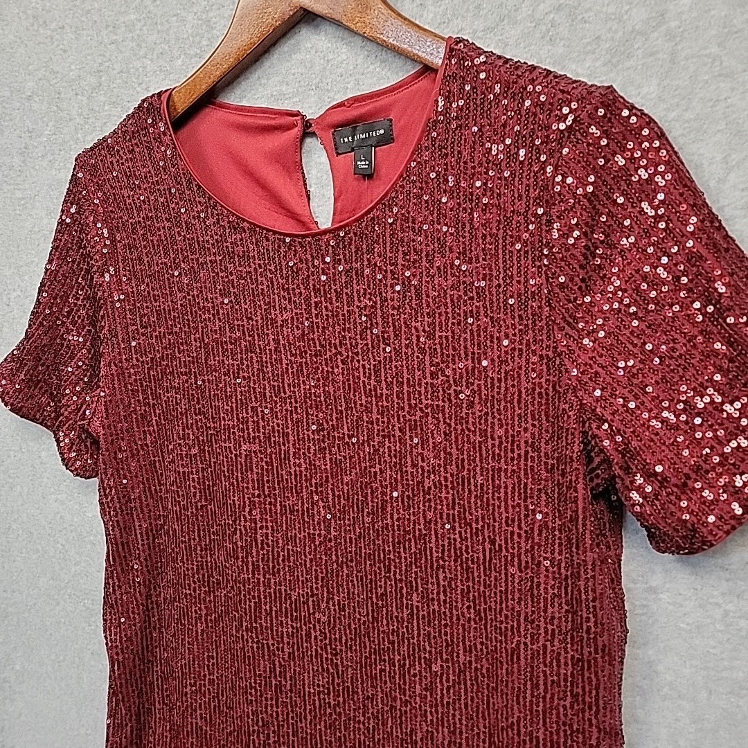 New The Limited Womens Size L Sequin Top Blouse Shirt Garnet Red Sparkle Cruise — image 2 of 8